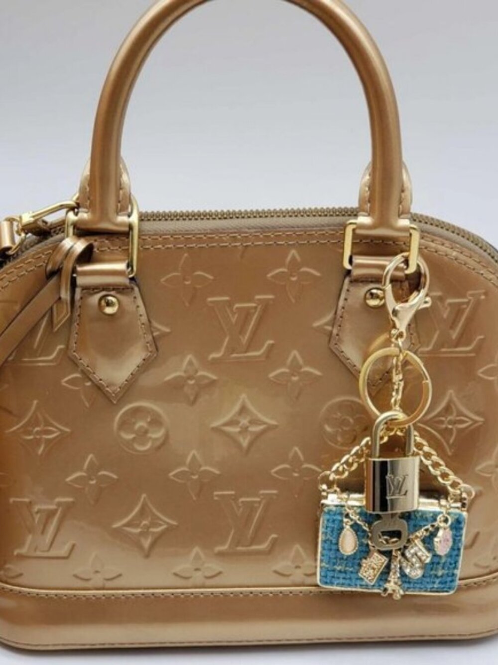 Authentic Louis Vuitton Padlock & Key Gold ✨Unbranded Tweed Bag Charm Keychain - Picture 6 of 6